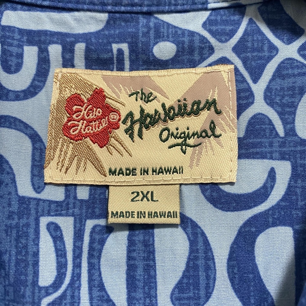 Hilo Hattie Shirt Mens 2XL Blue‎ Geometric Hawaiian Aloha Camp Resort Button Up - Picture 2 of 9